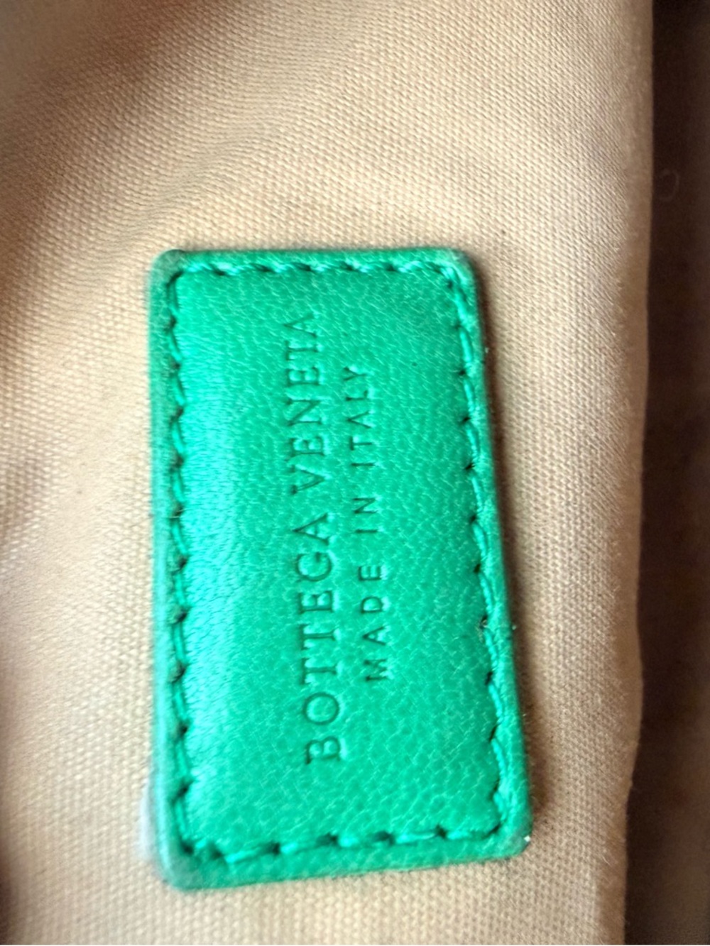 ⭐️Authentic Bottega Veneta Intrecciato Pouch - Parakeet Green - Picture 11 of 14